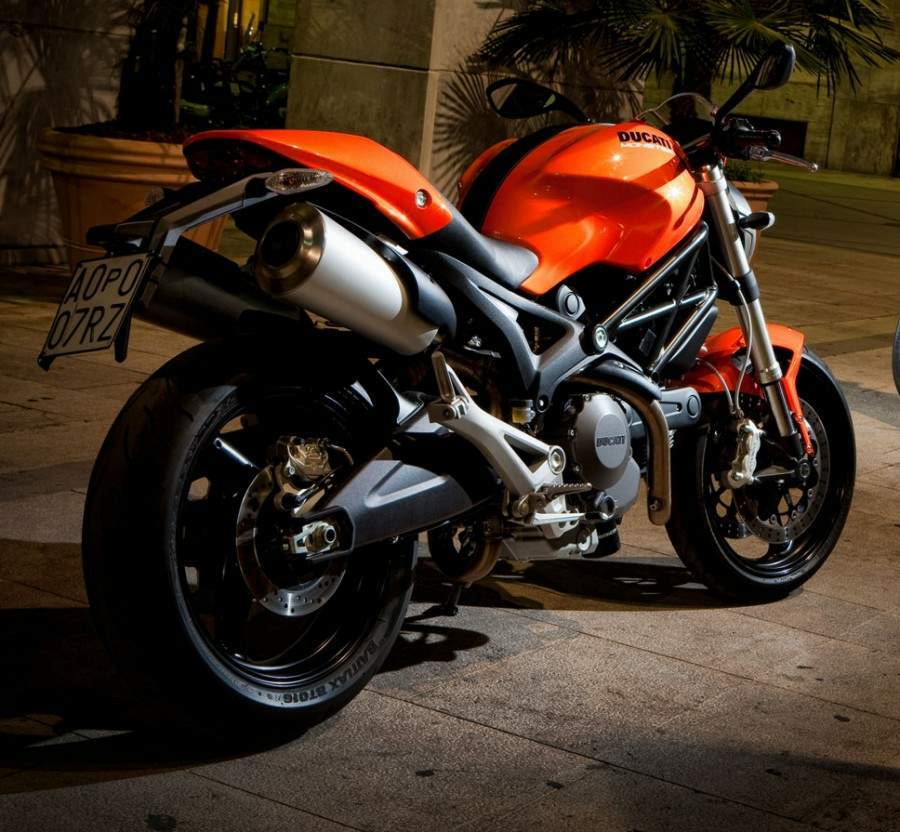 2011 ducati monster 696 2024 specs